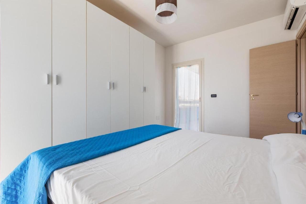 Dormiglione Apartment Torre Lapillo Kültér fotó